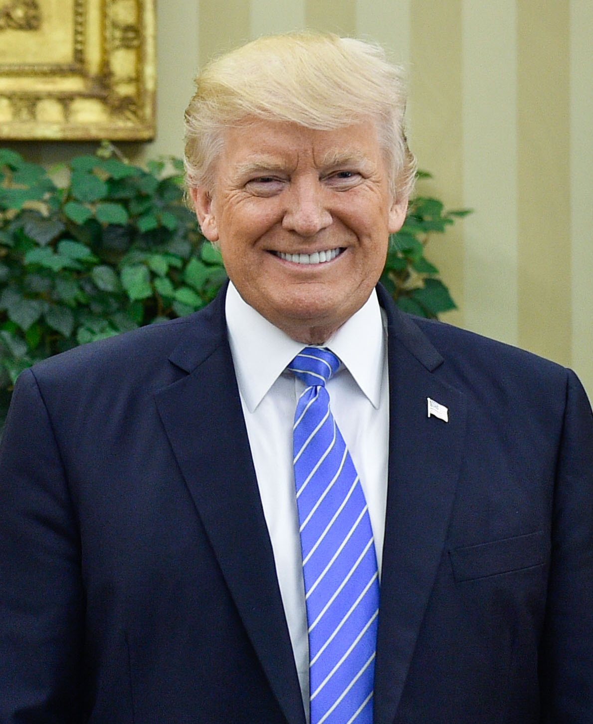 Il presidente degli Stati Uniti Donald Trump nello Studio Ovale